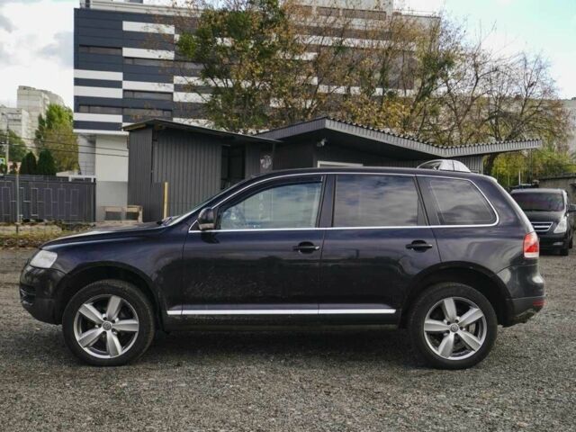 Черный Фольксваген Туарег, объемом двигателя 2.5 л и пробегом 395 тыс. км за 4100 $, фото 4 на Automoto.ua