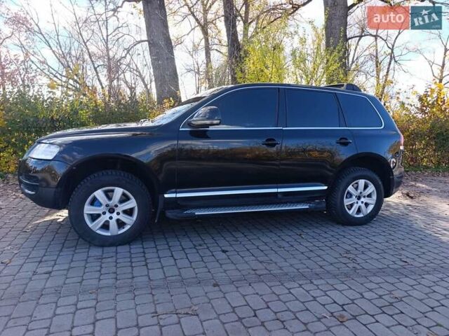 Черный Фольксваген Туарег, объемом двигателя 2.5 л и пробегом 333 тыс. км за 8200 $, фото 9 на Automoto.ua