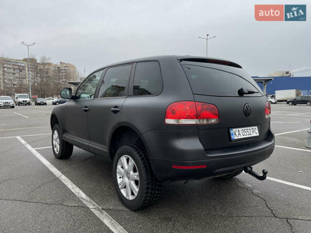 Черный Фольксваген Туарег, объемом двигателя 2.97 л и пробегом 370 тыс. км за 7700 $, фото 13 на Automoto.ua