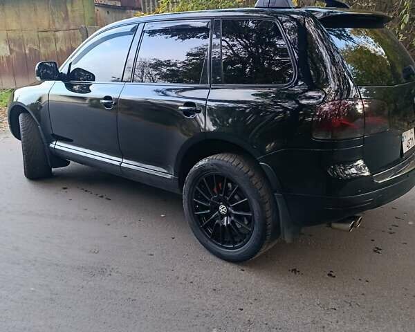 Черный Фольксваген Туарег, объемом двигателя 3.2 л и пробегом 210 тыс. км за 8700 $, фото 10 на Automoto.ua