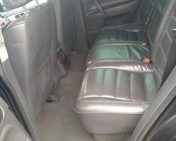 Чорний Фольксваген Туарег, об'ємом двигуна 2.5 л та пробігом 400 тис. км за 8600 $, фото 8 на Automoto.ua