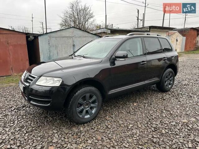 Черный Фольксваген Туарег, объемом двигателя 2.46 л и пробегом 225 тыс. км за 6450 $, фото 5 на Automoto.ua