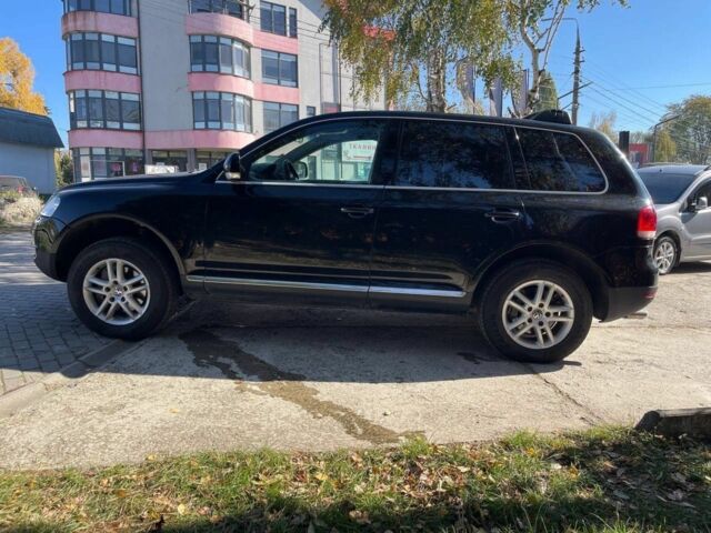 Черный Фольксваген Туарег, объемом двигателя 3.2 л и пробегом 380 тыс. км за 6700 $, фото 3 на Automoto.ua