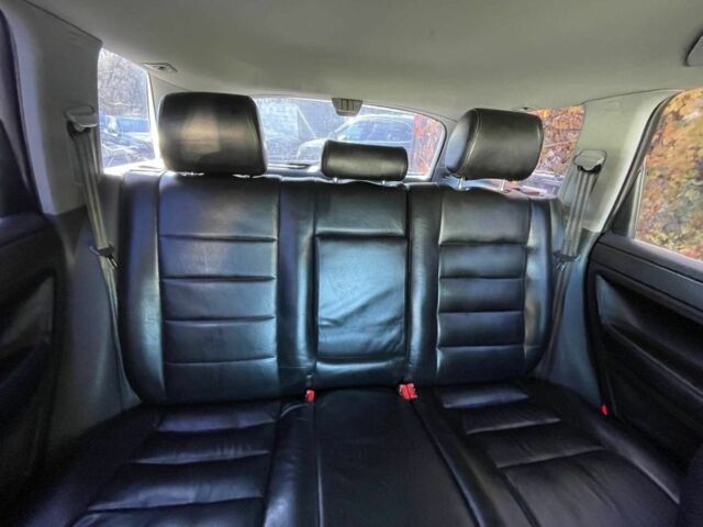 Черный Фольксваген Туарег, объемом двигателя 3.2 л и пробегом 380 тыс. км за 6700 $, фото 18 на Automoto.ua