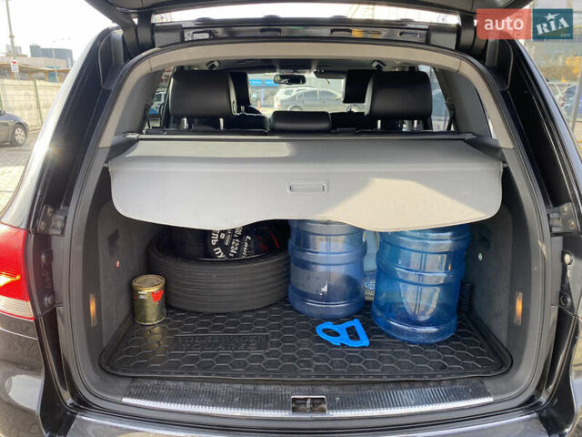 Чорний Фольксваген Туарег, об'ємом двигуна 3.2 л та пробігом 256 тис. км за 9200 $, фото 9 на Automoto.ua