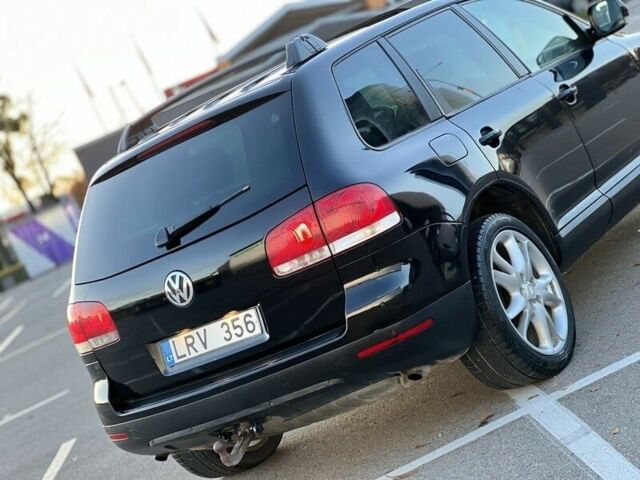 Черный Фольксваген Туарег, объемом двигателя 3 л и пробегом 300 тыс. км за 6500 $, фото 19 на Automoto.ua