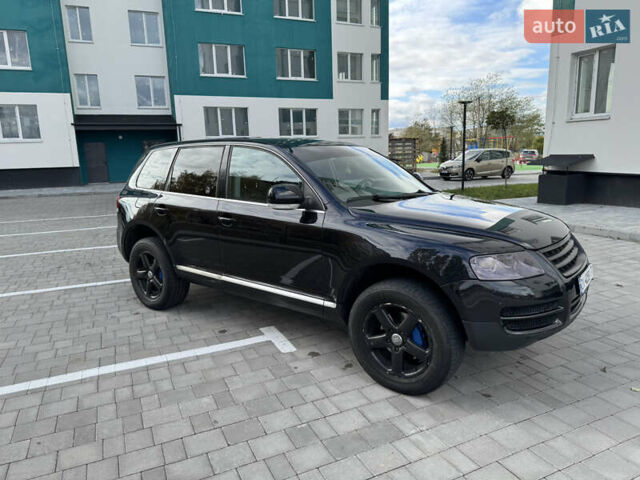 Черный Фольксваген Туарег, объемом двигателя 2.97 л и пробегом 325 тыс. км за 8850 $, фото 16 на Automoto.ua