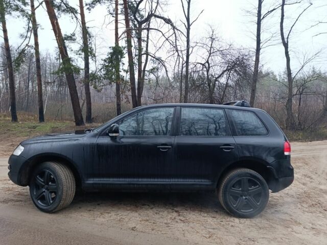 Черный Фольксваген Туарег, объемом двигателя 3 л и пробегом 333 тыс. км за 3950 $, фото 6 на Automoto.ua