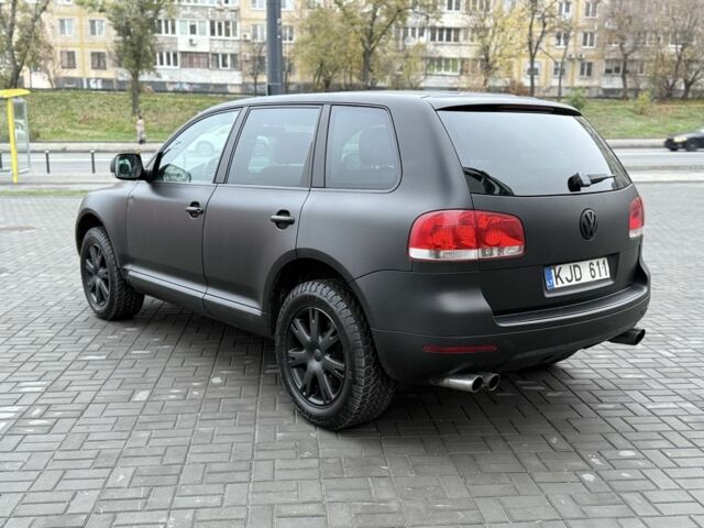 Черный Фольксваген Туарег, объемом двигателя 3 л и пробегом 360 тыс. км за 3999 $, фото 3 на Automoto.ua