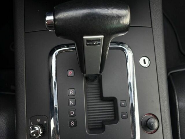 Черный Фольксваген Туарег, объемом двигателя 0 л и пробегом 277 тыс. км за 2500 $, фото 8 на Automoto.ua