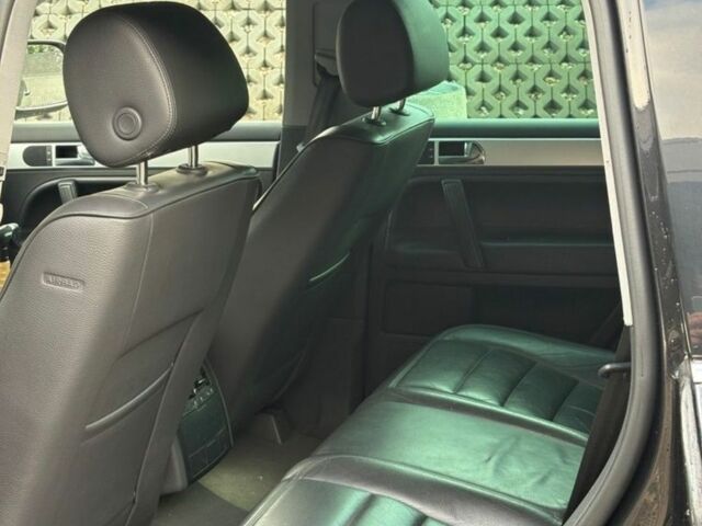 Черный Фольксваген Туарег, объемом двигателя 0 л и пробегом 277 тыс. км за 2500 $, фото 5 на Automoto.ua