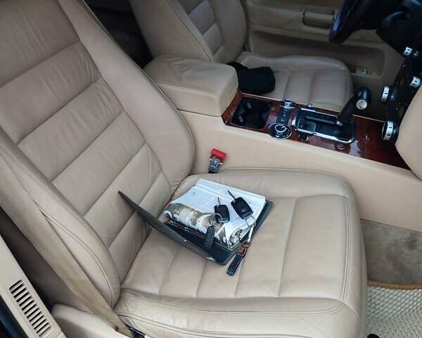 Черный Фольксваген Туарег, объемом двигателя 2.46 л и пробегом 266 тыс. км за 6500 $, фото 8 на Automoto.ua