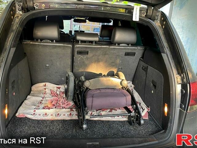 Черный Фольксваген Туарег, объемом двигателя 5 л и пробегом 168 тыс. км за 6300 $, фото 4 на Automoto.ua