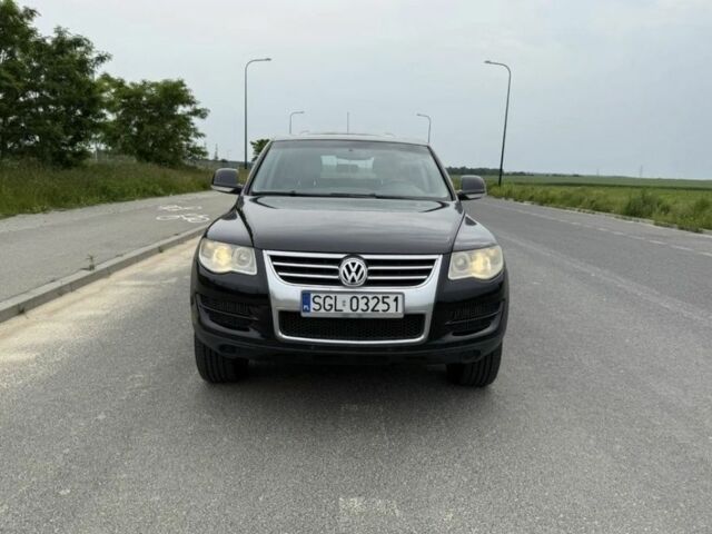 Черный Фольксваген Туарег, объемом двигателя 0 л и пробегом 240 тыс. км за 5100 $, фото 1 на Automoto.ua