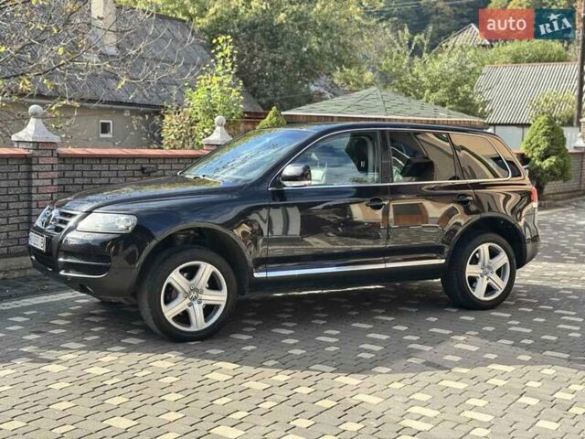 Черный Фольксваген Туарег, объемом двигателя 3 л и пробегом 187 тыс. км за 12000 $, фото 5 на Automoto.ua