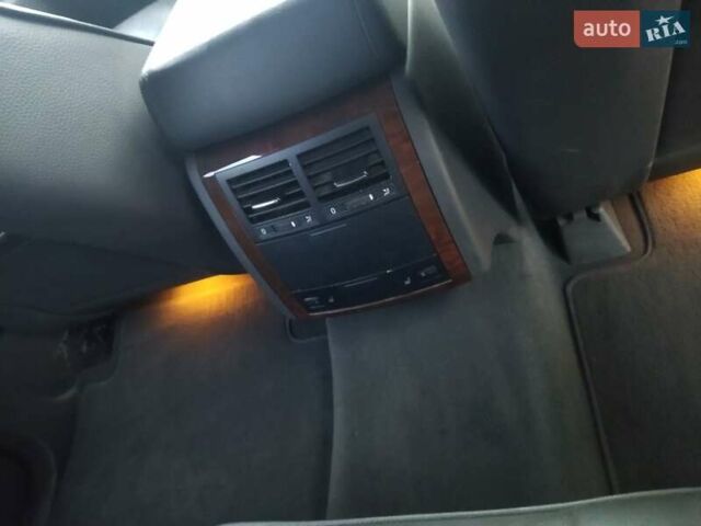 Черный Фольксваген Туарег, объемом двигателя 3.19 л и пробегом 249 тыс. км за 6400 $, фото 9 на Automoto.ua