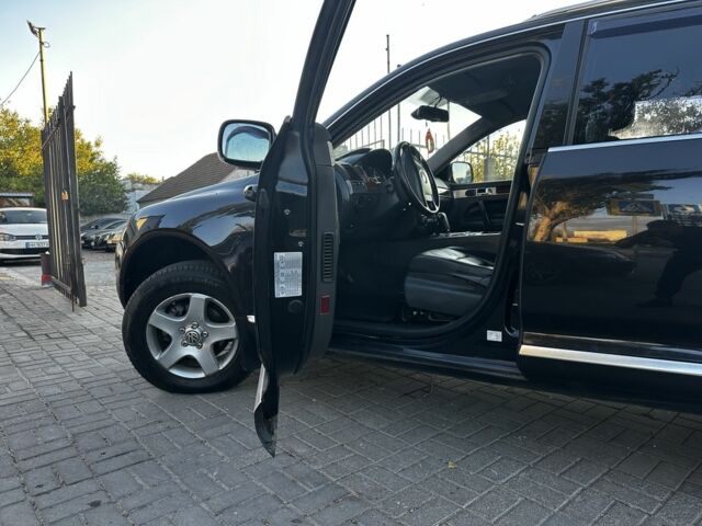 Чорний Фольксваген Туарег, об'ємом двигуна 2.5 л та пробігом 340 тис. км за 8900 $, фото 16 на Automoto.ua