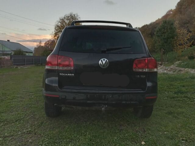 Черный Фольксваген Туарег, объемом двигателя 0 л и пробегом 281 тыс. км за 4500 $, фото 6 на Automoto.ua