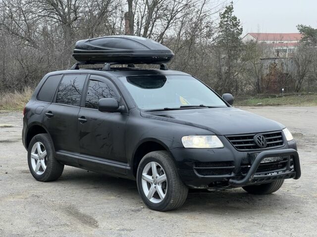 Чорний Фольксваген Туарег, об'ємом двигуна 3 л та пробігом 496 тис. км за 3999 $, фото 6 на Automoto.ua
