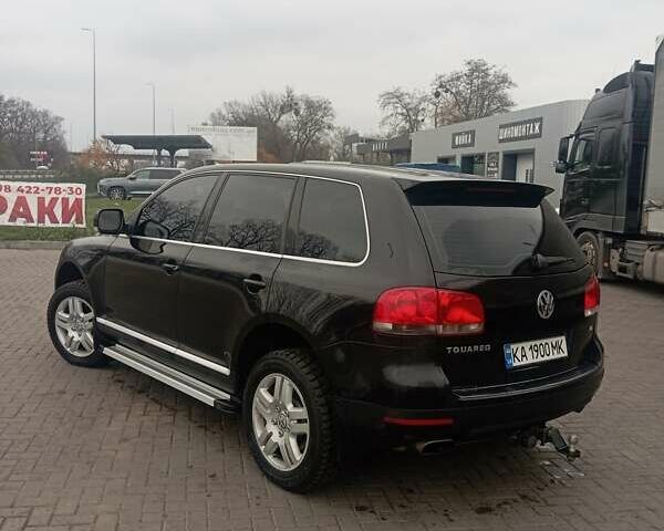 Черный Фольксваген Туарег, объемом двигателя 4.17 л и пробегом 316 тыс. км за 7500 $, фото 4 на Automoto.ua