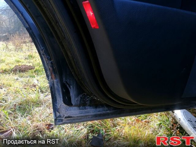 Чорний Фольксваген Туарег, об'ємом двигуна 2.5 л та пробігом 280 тис. км за 8500 $, фото 10 на Automoto.ua