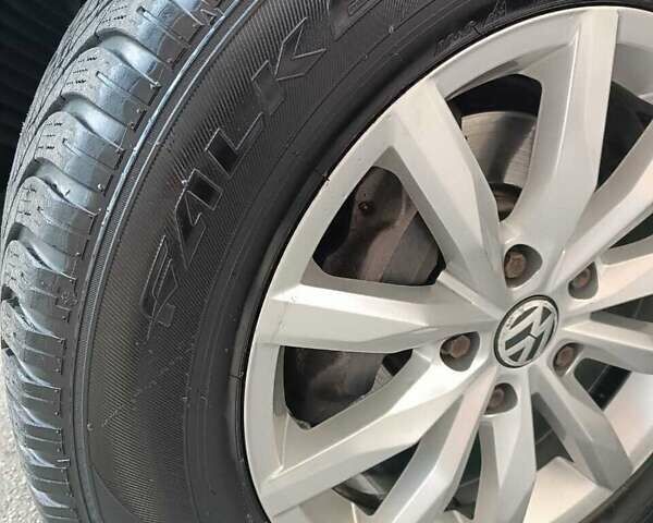 Чорний Фольксваген Туарег, об'ємом двигуна 2.97 л та пробігом 299 тис. км за 6000 $, фото 11 на Automoto.ua