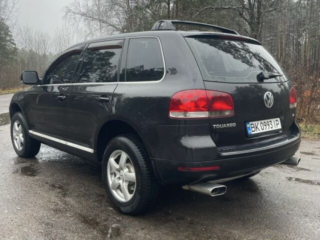 Чорний Фольксваген Туарег, об'ємом двигуна 2.5 л та пробігом 351 тис. км за 10000 $, фото 3 на Automoto.ua