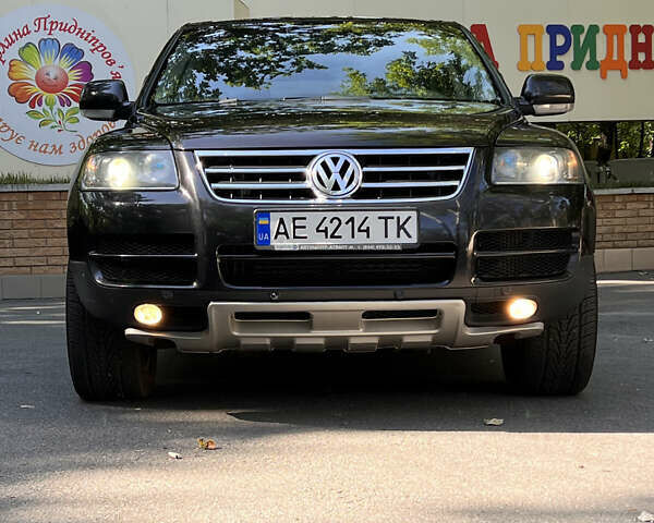 Чорний Фольксваген Туарег, об'ємом двигуна 3 л та пробігом 280 тис. км за 11000 $, фото 15 на Automoto.ua
