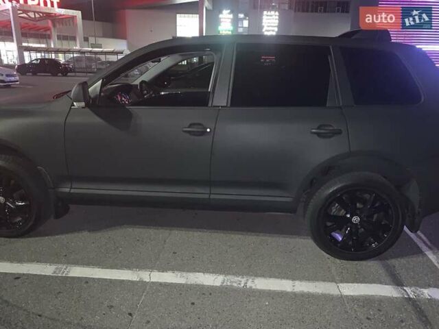 Чорний Фольксваген Туарег, об'ємом двигуна 3.2 л та пробігом 520 тис. км за 7600 $, фото 19 на Automoto.ua