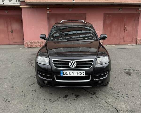 Чорний Фольксваген Туарег, об'ємом двигуна 4.92 л та пробігом 340 тис. км за 6500 $, фото 2 на Automoto.ua