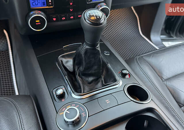 Чорний Фольксваген Туарег, об'ємом двигуна 2.5 л та пробігом 176 тис. км за 9950 $, фото 35 на Automoto.ua