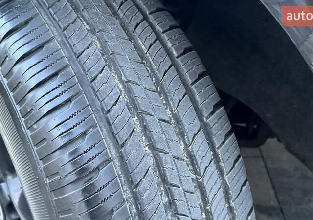 Чорний Фольксваген Туарег, об'ємом двигуна 2.5 л та пробігом 176 тис. км за 9950 $, фото 57 на Automoto.ua