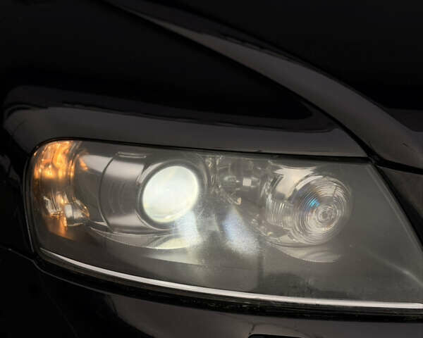 Черный Фольксваген Туарег, объемом двигателя 4.9 л и пробегом 340 тыс. км за 6900 $, фото 36 на Automoto.ua