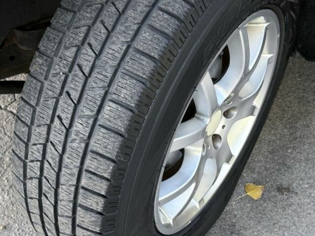 Черный Фольксваген Туарег, объемом двигателя 2.5 л и пробегом 232 тыс. км за 5950 $, фото 11 на Automoto.ua