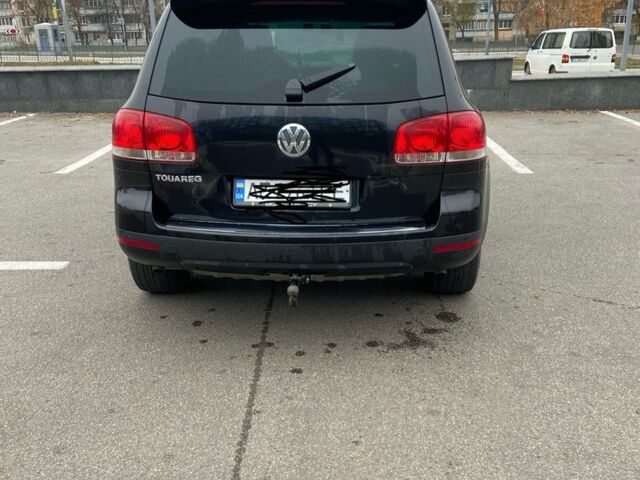 Черный Фольксваген Туарег, объемом двигателя 2.5 л и пробегом 1 тыс. км за 5000 $, фото 1 на Automoto.ua