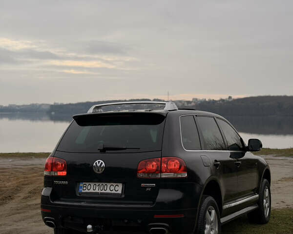 Черный Фольксваген Туарег, объемом двигателя 4.9 л и пробегом 340 тыс. км за 6900 $, фото 107 на Automoto.ua