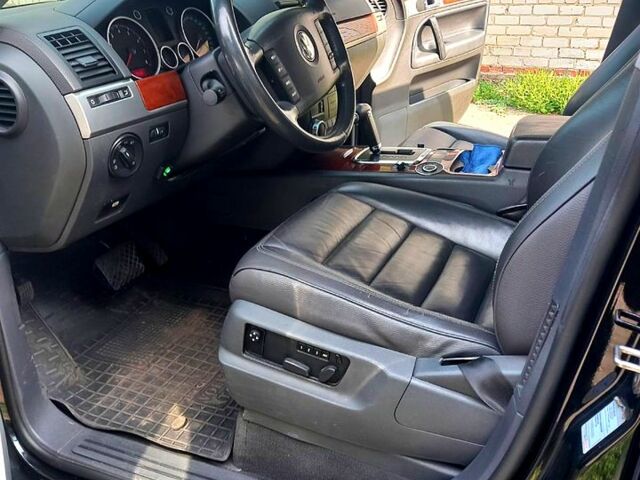 Черный Фольксваген Туарег, объемом двигателя 3.6 л и пробегом 0 тыс. км за 9500 $, фото 2 на Automoto.ua