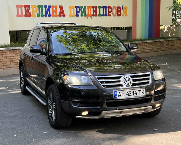 Чорний Фольксваген Туарег, об'ємом двигуна 3 л та пробігом 280 тис. км за 11000 $, фото 16 на Automoto.ua