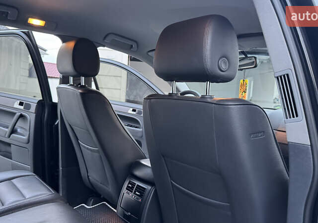 Чорний Фольксваген Туарег, об'ємом двигуна 2.5 л та пробігом 176 тис. км за 9950 $, фото 19 на Automoto.ua