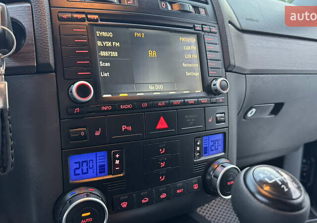 Чорний Фольксваген Туарег, об'ємом двигуна 2.5 л та пробігом 176 тис. км за 9950 $, фото 43 на Automoto.ua