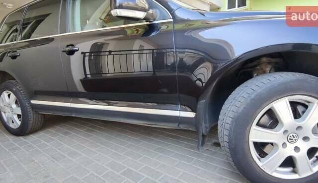 Чорний Фольксваген Туарег, об'ємом двигуна 3 л та пробігом 365 тис. км за 10700 $, фото 6 на Automoto.ua