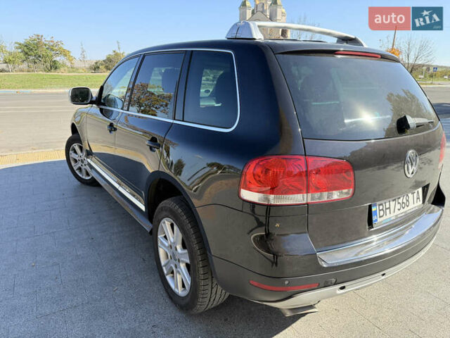 Черный Фольксваген Туарег, объемом двигателя 3 л и пробегом 340 тыс. км за 7500 $, фото 8 на Automoto.ua