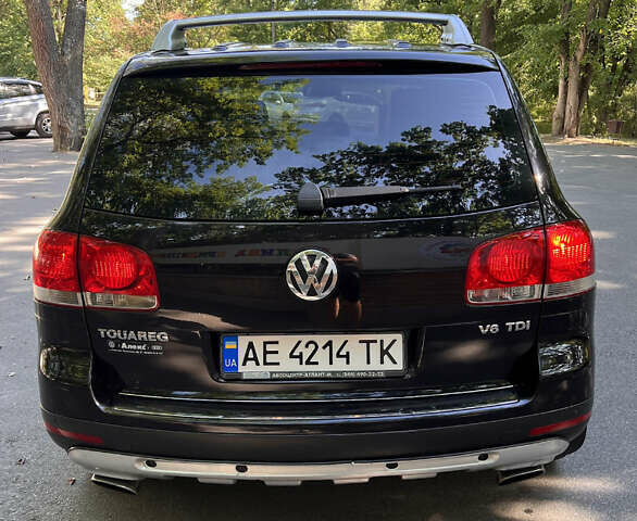 Чорний Фольксваген Туарег, об'ємом двигуна 3 л та пробігом 280 тис. км за 11000 $, фото 14 на Automoto.ua