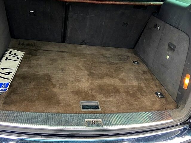 Чорний Фольксваген Туарег, об'ємом двигуна 2.5 л та пробігом 0 тис. км за 5000 $, фото 11 на Automoto.ua