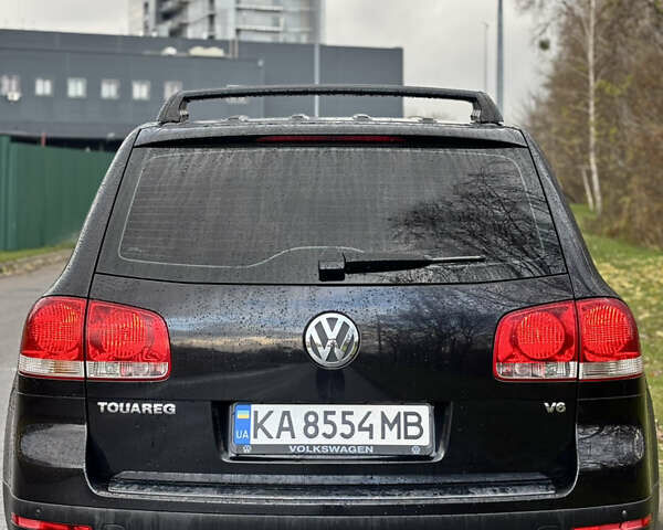 Чорний Фольксваген Туарег, об'ємом двигуна 3.2 л та пробігом 250 тис. км за 7500 $, фото 3 на Automoto.ua