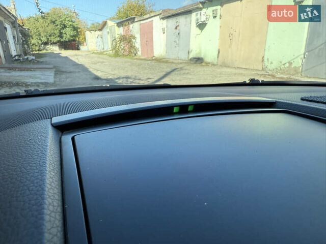 Черный Фольксваген Туарег, объемом двигателя 3 л и пробегом 340 тыс. км за 7500 $, фото 33 на Automoto.ua