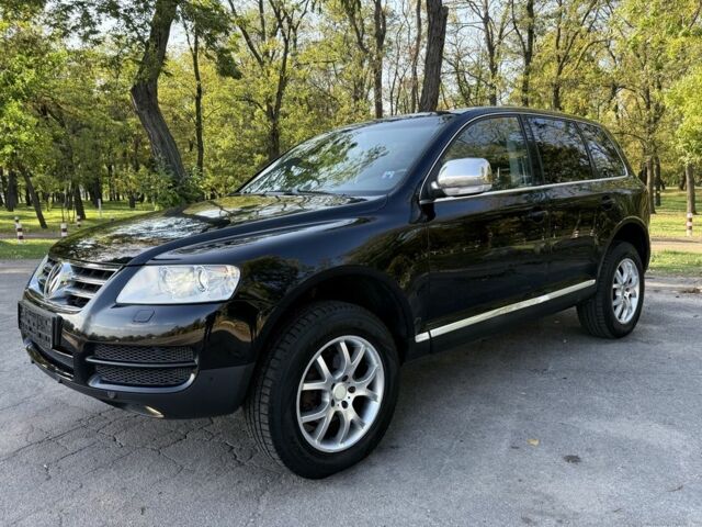 Черный Фольксваген Туарег, объемом двигателя 2.5 л и пробегом 232 тыс. км за 5950 $, фото 2 на Automoto.ua