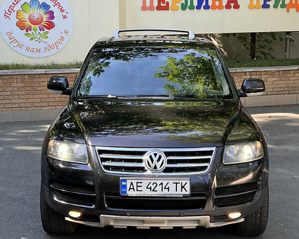 Чорний Фольксваген Туарег, об'ємом двигуна 3 л та пробігом 280 тис. км за 11000 $, фото 10 на Automoto.ua