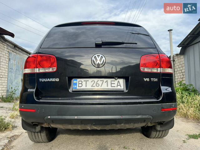 Чорний Фольксваген Туарег, об'ємом двигуна 3 л та пробігом 230 тис. км за 14000 $, фото 10 на Automoto.ua