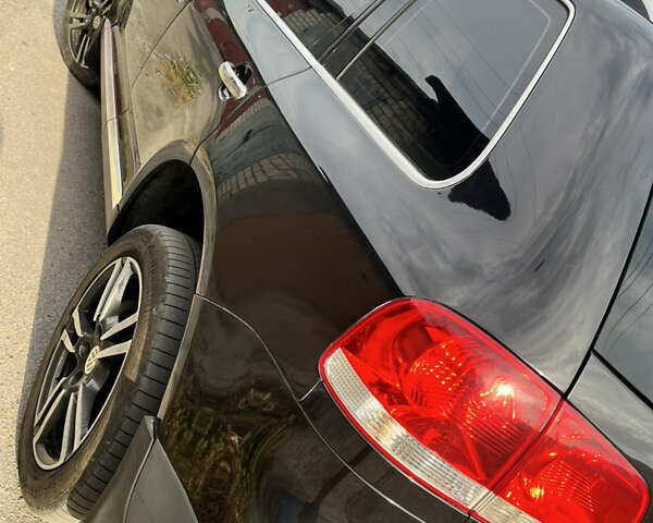 Чорний Фольксваген Туарег, об'ємом двигуна 3 л та пробігом 230 тис. км за 14000 $, фото 19 на Automoto.ua